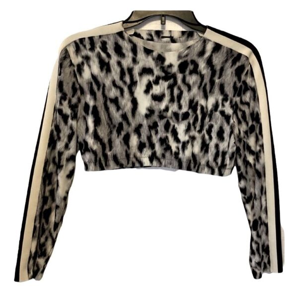 Animal Print long Sleeve crop top Small - Picture 1 of 6